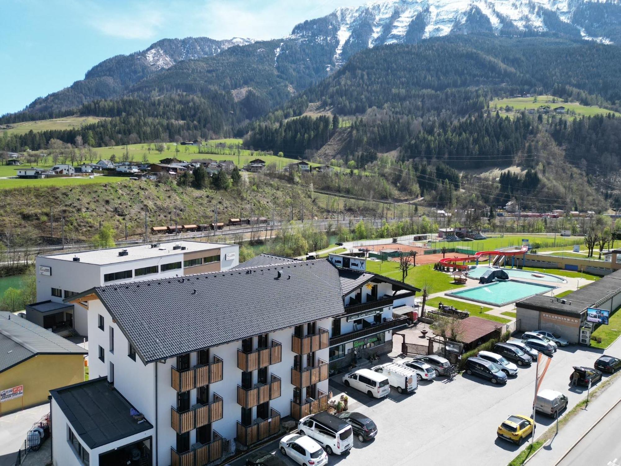 Hotel Lercher ซังคท์ไวท์ อิม โพเงา ภายนอก รูปภาพ